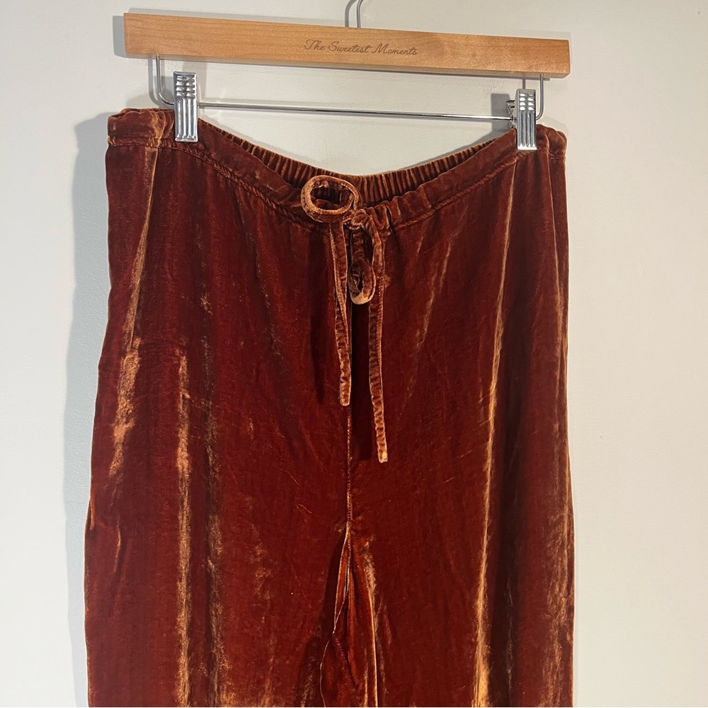 Victoria's Secret Velvet Drawstring Pants in Rust Brown Small - Picture 2 of 5